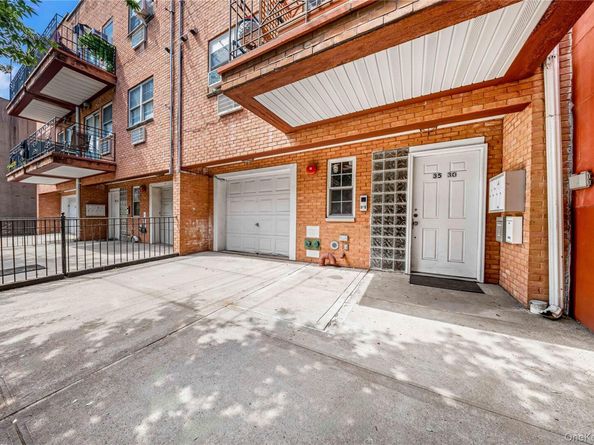 35-30 10 Street, Astoria NY 11106