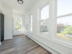 573 Minnieford Avenue, Bronx NY 10464