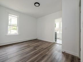 573 Minnieford Avenue, Bronx NY 10464