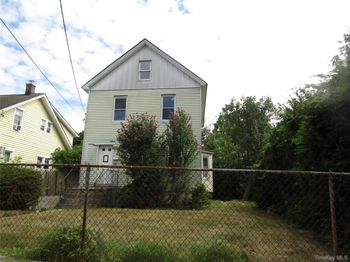 24 Columbia Street