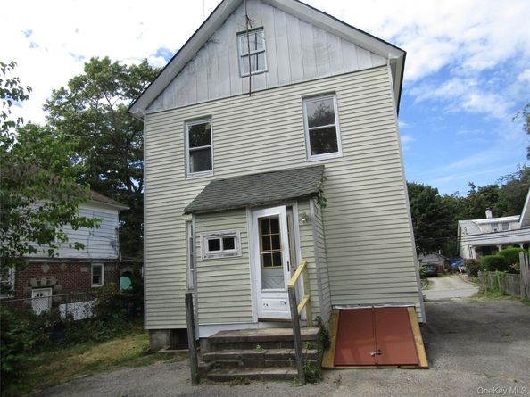 24 Columbia Street, Huntington Station NY 11746