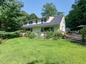 10 Mark Mead Road, Cross River NY 10518