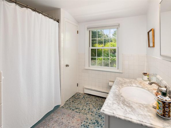 10 Mark Mead Road, Cross River NY 10518