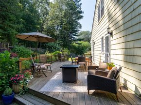 10 Mark Mead Road, Cross River NY 10518
