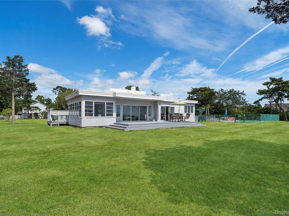 Undisclosed Address #904031, Hampton Bays NY 11937