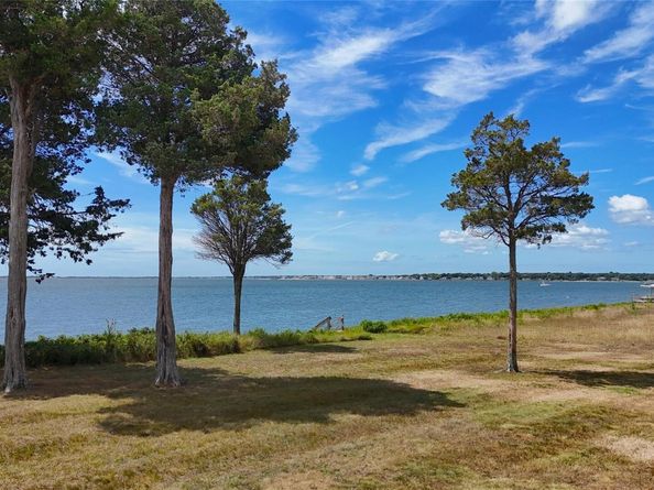 Undisclosed Address #904031, Hampton Bays NY 11937