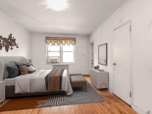 68-61 Yellowstone Boulevard 519, Forest Hills NY 11375