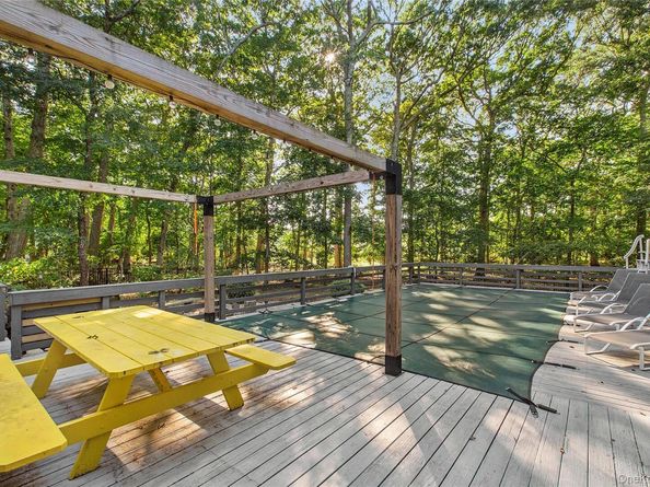 2120 Brigantine Drive, Southold NY 11971