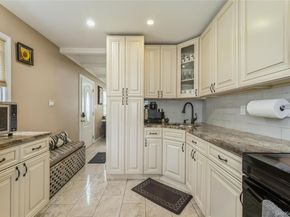 13 Floral Lane, Westbury NY 11590