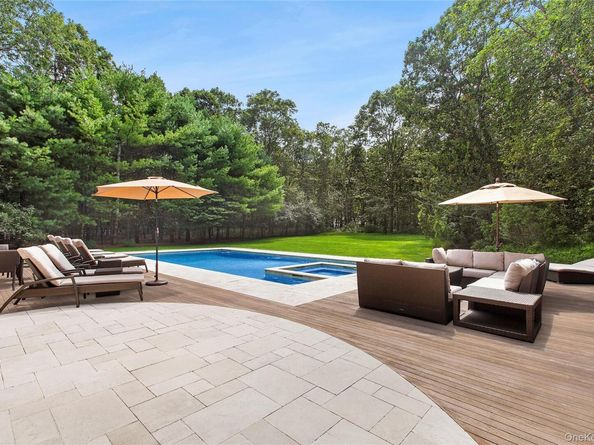20 Devonshire Lane, Amagansett NY 11930