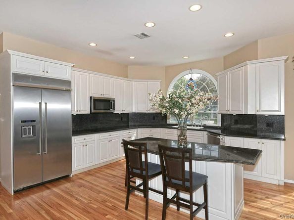 2 Andiron Court, East Northport NY 11746
