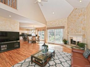 2 Andiron Court, Dix Hills NY 11746