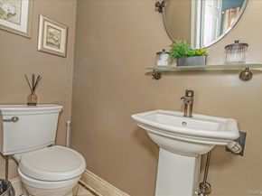 922 N 1st Street, New Hyde Park NY 11040