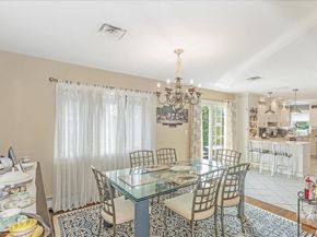 922 N 1st Street, New Hyde Park NY 11040