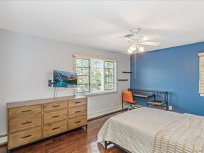922 N 1st Street, New Hyde Park NY 11040