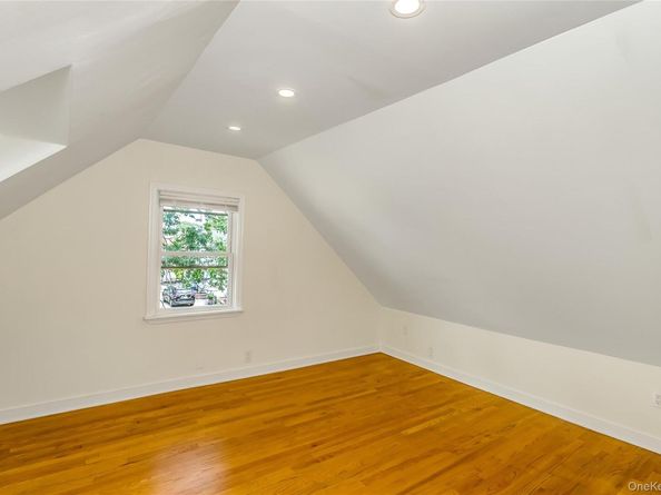 136 N 1st Street, New Hyde Park NY 11040