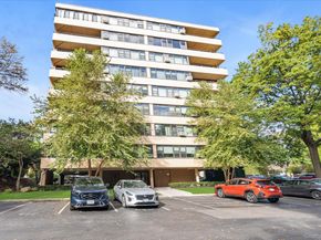 9-05 162 Street 6D, Beechhurst NY 11357