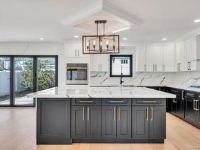 26 Fieldstone Drive, Syosset NY 11791