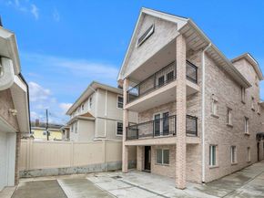 717 College Place, College Point NY 11356