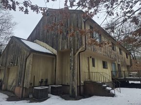 9 Haney Court, Manorville NY 11949