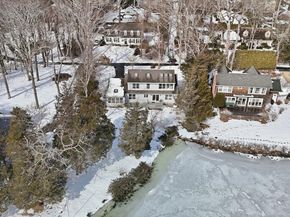 55 Leafy Way, Aquebogue NY 11931