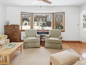 55 Leafy Way, Aquebogue NY 11931