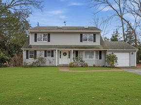 55 Leafy Way, Aquebogue NY 11931