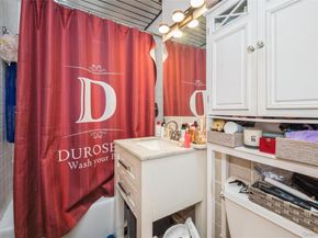 110 Brooklyn Avenue 3Z, Freeport NY 11520