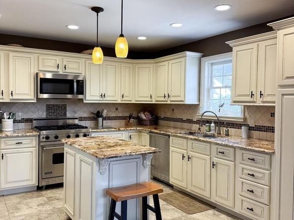 1543 William Street, North Merrick NY 11566