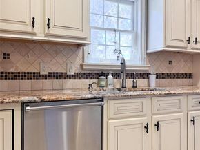 1543 William Street, North Merrick NY 11566