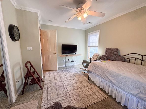 1543 William Street, North Merrick NY 11566