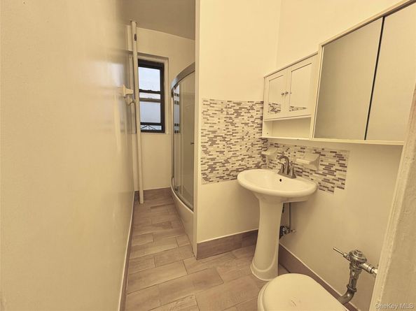 83-15 116 Street 6K, Kew Gardens NY 11418