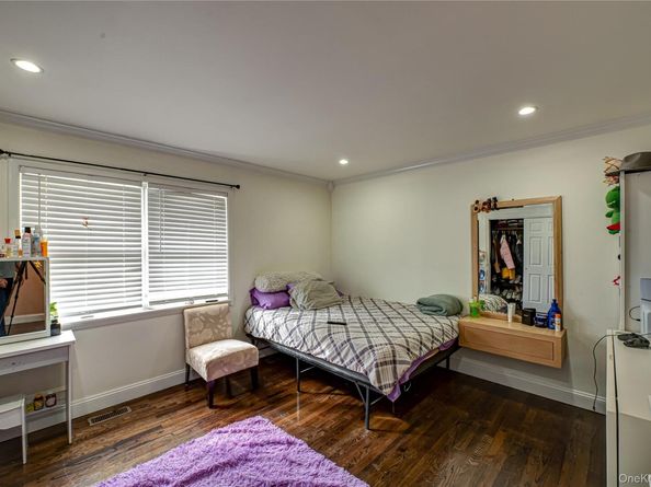 30 Fairway Avenue, Riverhead NY 11901