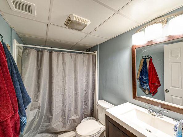 30 Fairway Avenue, Riverhead NY 11901