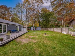 39 Lynncliff Road, Hampton Bays NY 11946