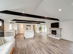 39 Lynncliff Road, Hampton Bays NY 11946