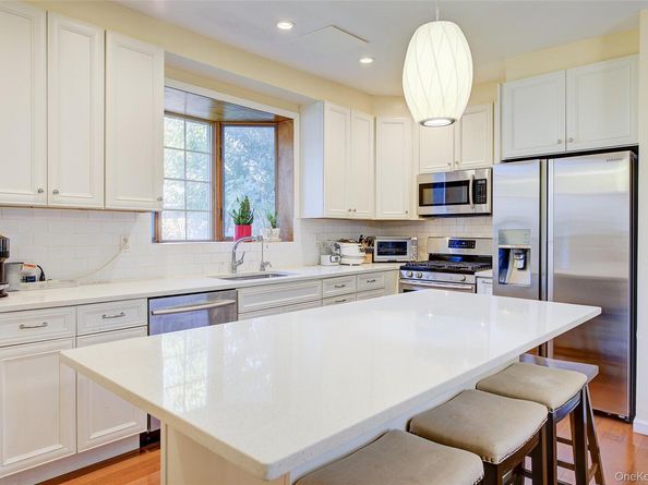 3520 159th Street, Flushing NY 11358