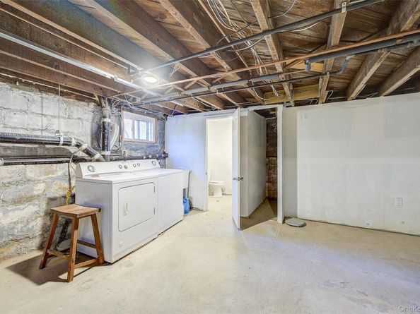 3520 159th Street, Flushing NY 11358