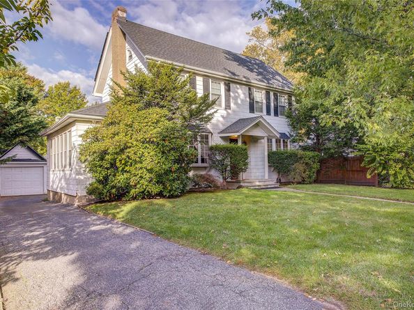 3520 159th Street, Flushing NY 11358