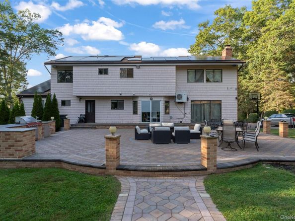 258 Half Hollow Road, Dix Hills NY 11746