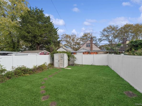 114-109 228th Street, Cambria Heights NY 11411