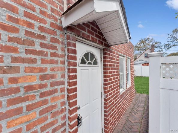 114-109 228th Street, Cambria Heights NY 11411