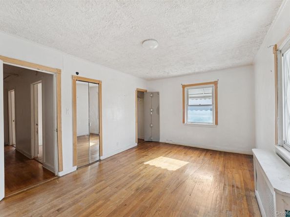 114-109 228th Street, Cambria Heights NY 11411