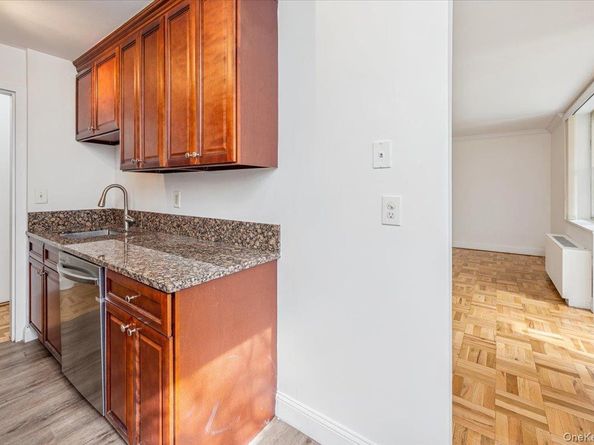 499 N Broadway 3E, White Plains NY 10603