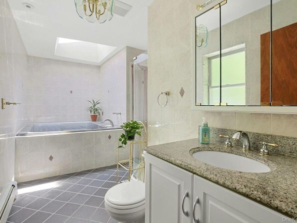 49 Nanny Hagen Road, Thornwood NY 10594