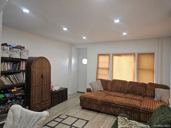 267 Morris Avenue, Inwood NY 11096