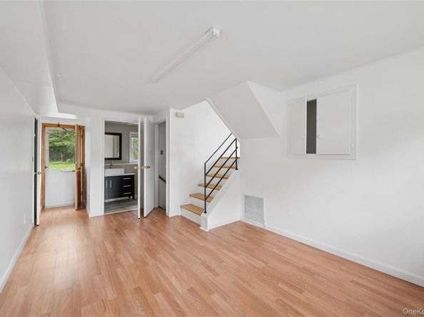 11 Montrose Drive, Commack NY 11725