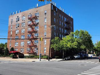 222-89 Braddock Ave