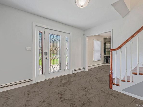 19 Dumond Place, Coram NY 11727