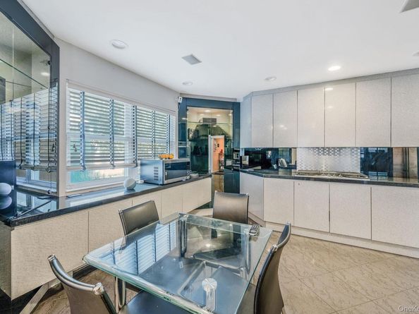 19 Dumond Place, Coram NY 11727